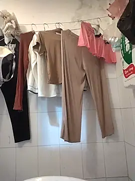 naop04 online show from November 8, 2025, 12:00 am