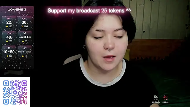 Alisa Monroe online show from October 15, 2025, 2:11 am