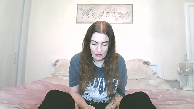 EllaKent online show from January 19, 2026, 3:38 pm