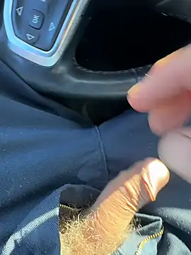 Chris2201hdb online show from February 9, 2026, 8:13 pm