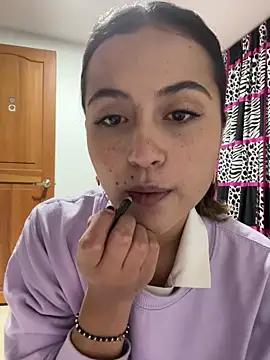 Snapshot of Ana__Pink chatting on May 9, 2026, 12:27 am Ana Pink online show from May 9, 2026, 12:27 am
