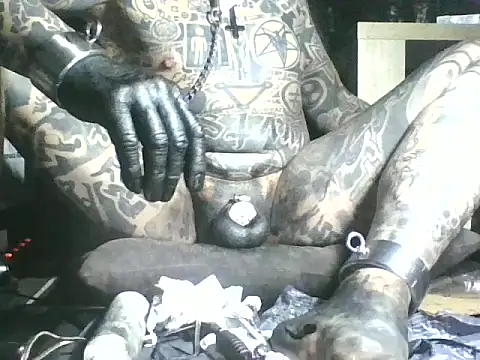 Snapshot of object857 chatting on November 1, 2025, 12:01 am object857 online show from November 1, 2025, 12:01 am