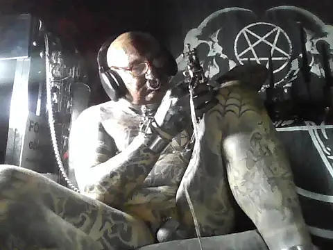 Snapshot of object857 chatting on November 9, 2025, 5:00 pm object857 online show from November 9, 2025, 5:00 pm