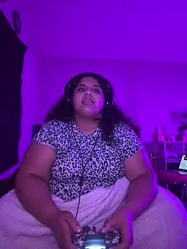 1n0nlythroat online show from February 8, 2026, 9:02 am