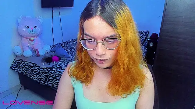 Snapshot of lillykittyy chatting on October 17, 2025, 11:40 pm lillykittyy online show from October 17, 2025, 11:40 pm