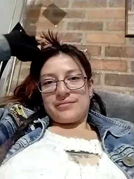  Alaskamisa online show from October 5, 2025, 10:40 pm