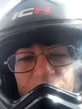  Alaskamisa online show from November 3, 2025, 6:53 pm