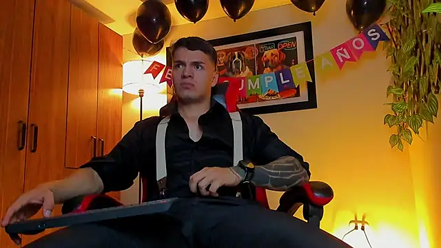 ALPHA DOMINUS  online show from November 20, 2025, 4:23 am