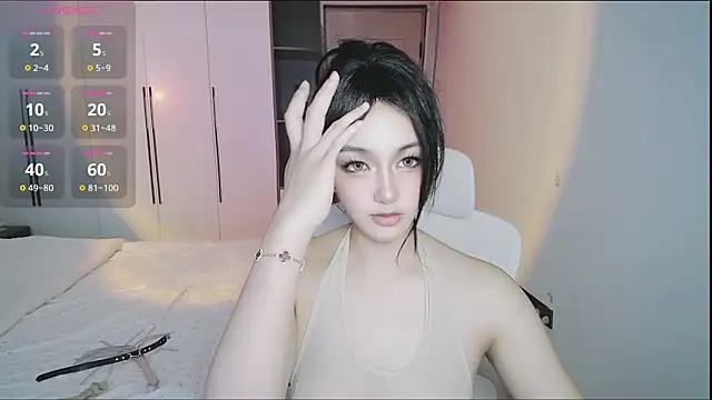 Olivia520 online show from October 9, 2025, 5:27 am