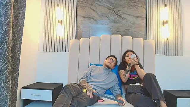 RavenandCody online show from October 1, 2025, 2:39 am