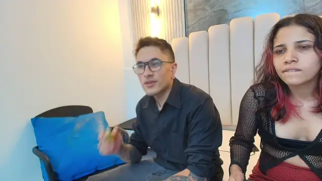 RavenandCody online show from October 22, 2025, 3:40 am