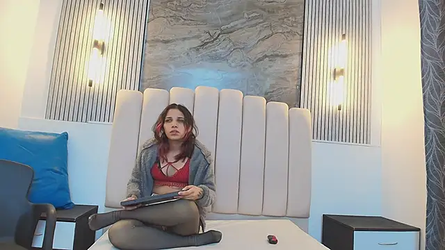 RavenandCody online show from October 23, 2025, 4:01 am