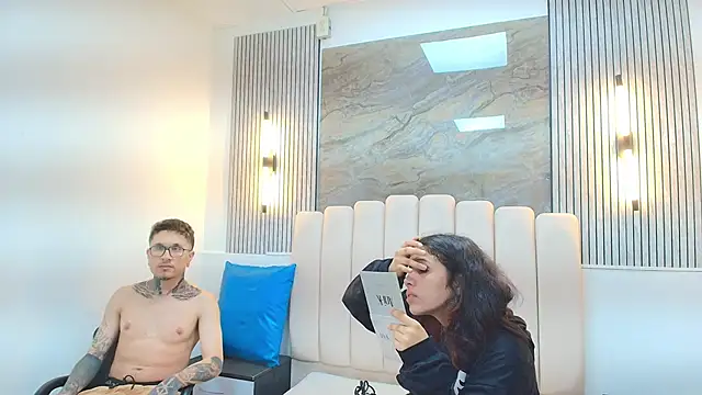 RavenandCody online show from November 10, 2025, 3:49 am