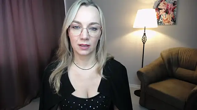 Ava Elior online show from February 19, 2026, 10:33 am