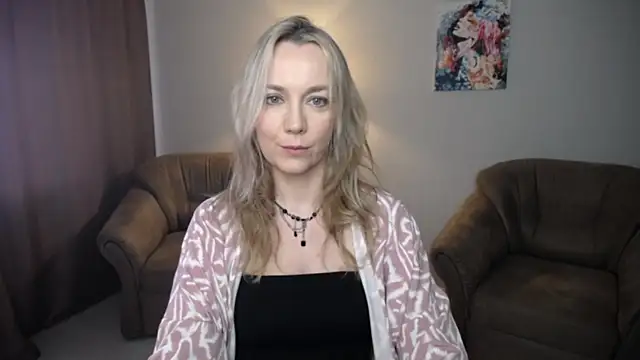 Snapshot of Ava_Elior chatting on June 22, 2026, 11:18 am Ava Elior online show from June 22, 2026, 11:18 am