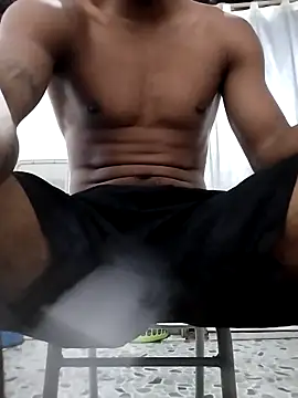 Snapshot of Kesurra chatting on October 29, 2025, 8:16 am Kesurra online show from October 29, 2025, 8:16 am