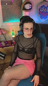 Zesty Peach online show from May 27, 2026, 3:25 am