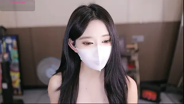 yaya 1888 online show from September 15, 2025, 1:44 pm