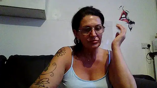Snapshot of RubyyRosee chatting on July 7, 2026, 1:04 pm RubyyRosee online show from July 7, 2026, 1:04 pm