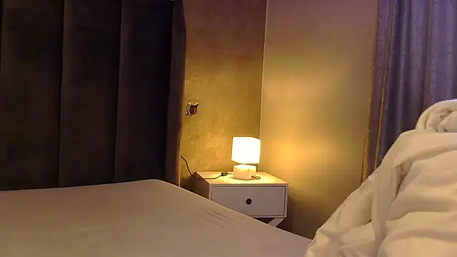 Ivysol online show from September 29, 2025, 7:57 am