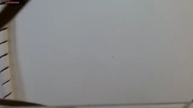 tinisweet online show from September 18, 2025, 12:18 pm