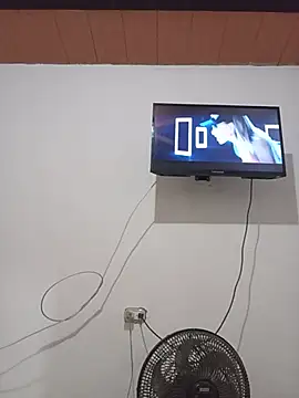 amelie sex online show from July 2, 2026, 5:41 pm