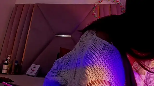 jazmin waked online show from May 10, 2026, 5:01 am