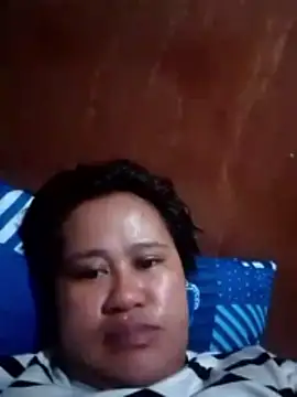 Marianne9822 online show from December 2, 2025, 11:04 am