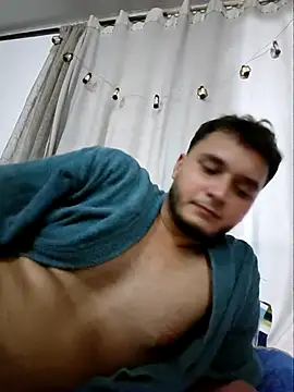 Hotguys111 online show from September 28, 2025, 9:14 am