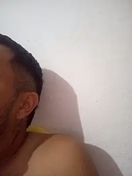 Hotguys111 online show from November 25, 2025, 5:29 am