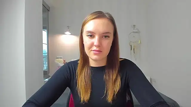 Snapshot of EmmaNorman chatting on October 9, 2025, 2:26 pm EmmaNorman online show from October 9, 2025, 2:26 pm