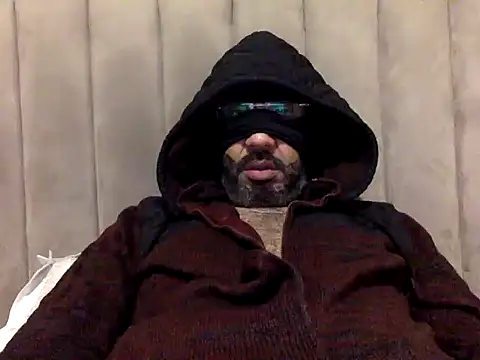 CaiBull online show from February 4, 2026, 9:42 pm