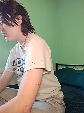 angelbliss10100 online show from October 15, 2025, 6:08 pm