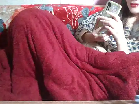 Snapshot of Lovelyx0x chatting on January 7, 2026, 5:15 pm Lovelyx0x online show from January 7, 2026, 5:15 pm