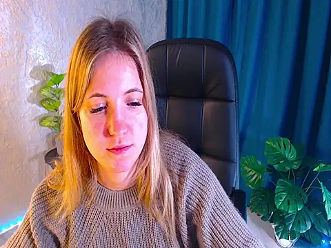 arlana klart online show from September 30, 2025, 1:10 am