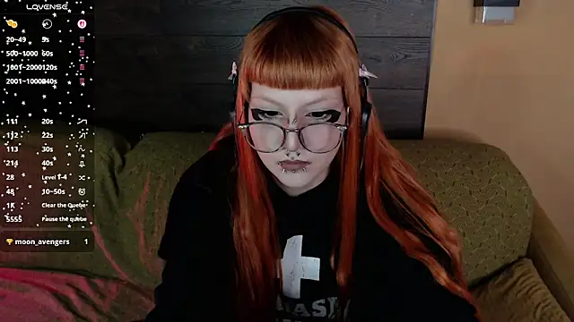 mia  yui online show from March 22, 2026, 7:39 pm