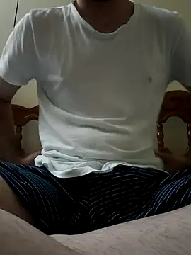 fembboy18 online show from September 27, 2025, 3:44 am