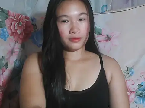 Katie Winslet online show from October 4, 2025, 11:19 am