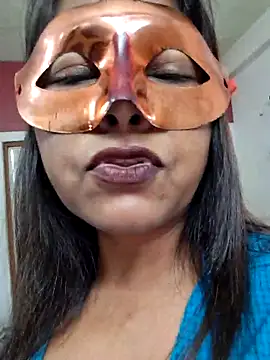 Snapshot of SIMIHOT chatting on November 18, 2025, 9:14 am SIMIHOT online show from November 18, 2025, 9:14 am