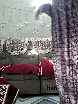 Snapshot of SIMIHOT chatting on November 19, 2025, 8:36 am SIMIHOT online show from November 19, 2025, 8:36 am