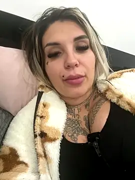 Princess-Jasmine07 online show from December 16, 2025, 5:40 pm