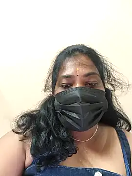 Snapshot of Tamil_Mithra chatting on October 26, 2025, 5:41 pm Tamil Mithra online show from October 26, 2025, 5:41 pm