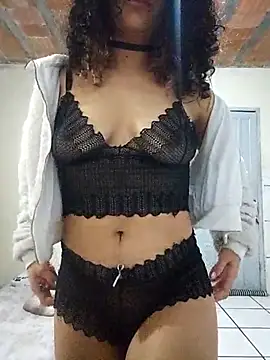 Snapshot of Camilla-23y chatting on September 9, 2025, 2:22 am Camilla-23y online show from September 9, 2025, 2:22 am