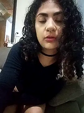 Snapshot of Camilla-23y chatting on October 3, 2025, 2:52 am Camilla-23y online show from October 3, 2025, 2:52 am