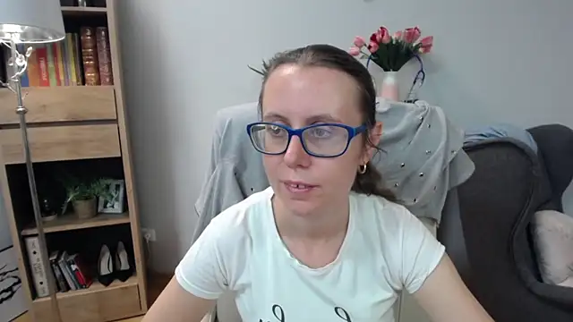 sweetxLizzy online show from May 26, 2026, 4:41 am