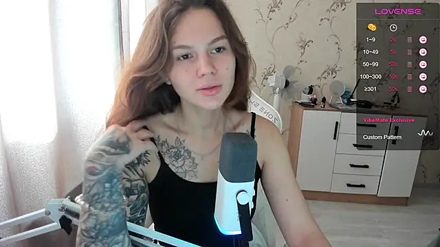 Snapshot of yourdreamm_ chatting on September 22, 2025, 8:16 am yourdreamm online show from September 22, 2025, 8:16 am