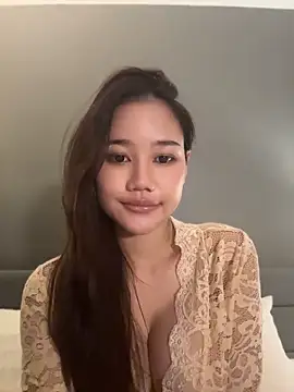 cherrycuteasian online show from May 14, 2026, 10:05 pm