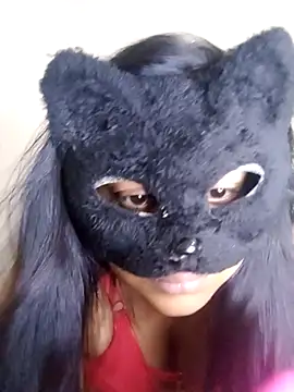 Snapshot of Slllll_Couple00 chatting on February 14, 2026, 9:28 am Slllll Couple00 online show from February 14, 2026, 9:28 am