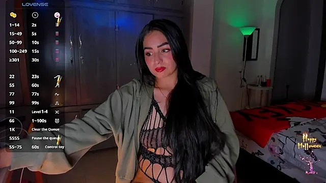 latingabby online show from October 10, 2025, 9:47 pm