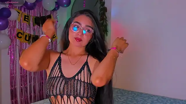 latingabby online show from November 6, 2025, 1:28 am